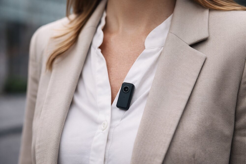 Woman wearing a discreet body camera